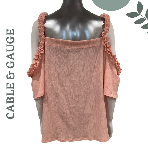 🛍️3/$40 Soft Blush Pink Cold Shoulder Textured Tunic Top– Plus Size 1X - Picture 4 of 5